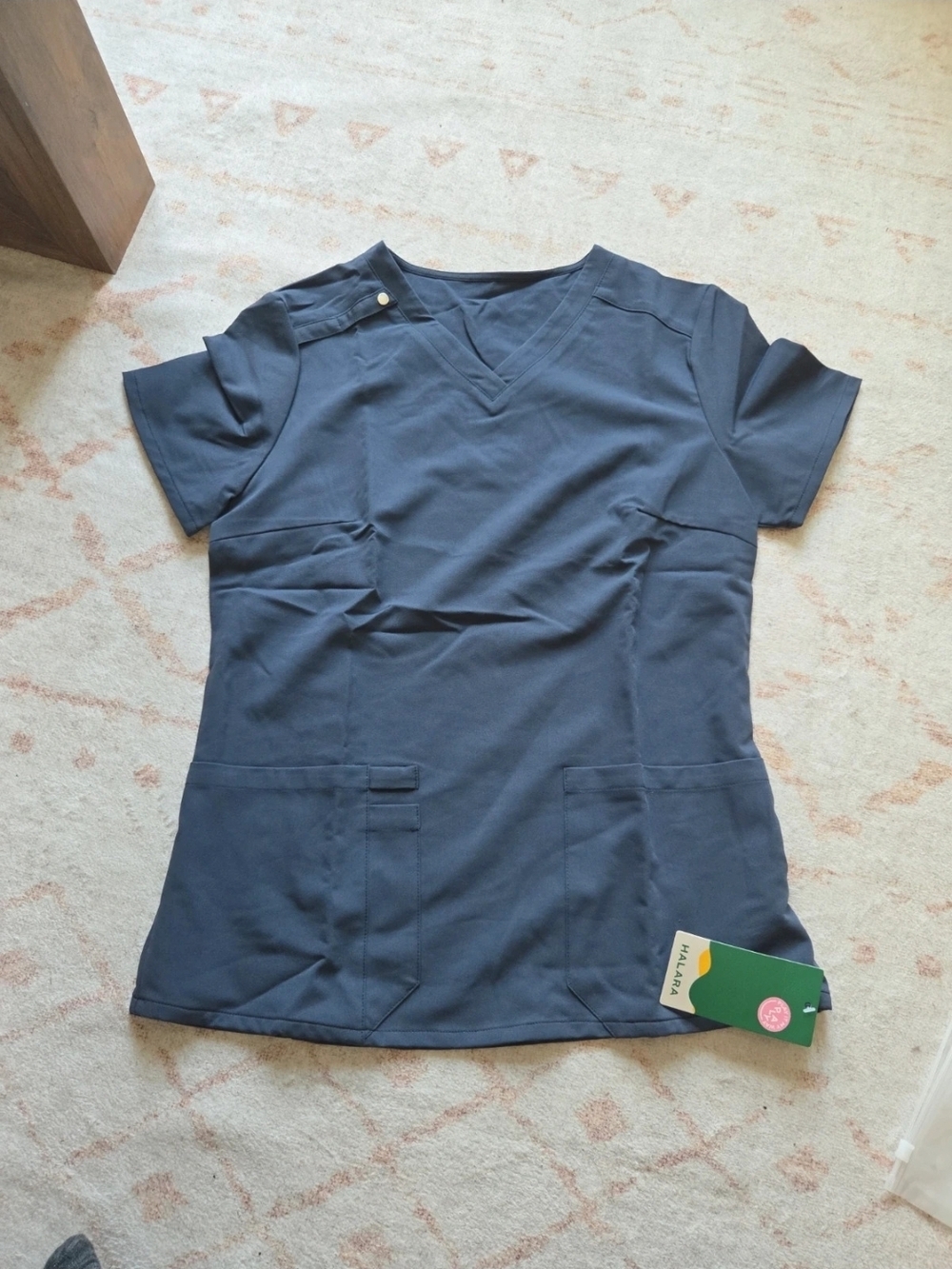HALARA Short-Sleeve V-Neck Scrub Top in Navy Blue - Picture 2 of 2